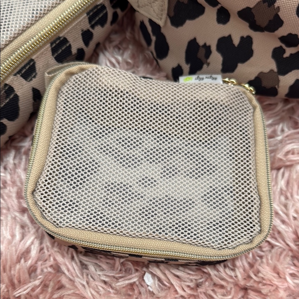 Leopard Print Kids Backpack Set - Picture 4 of 7